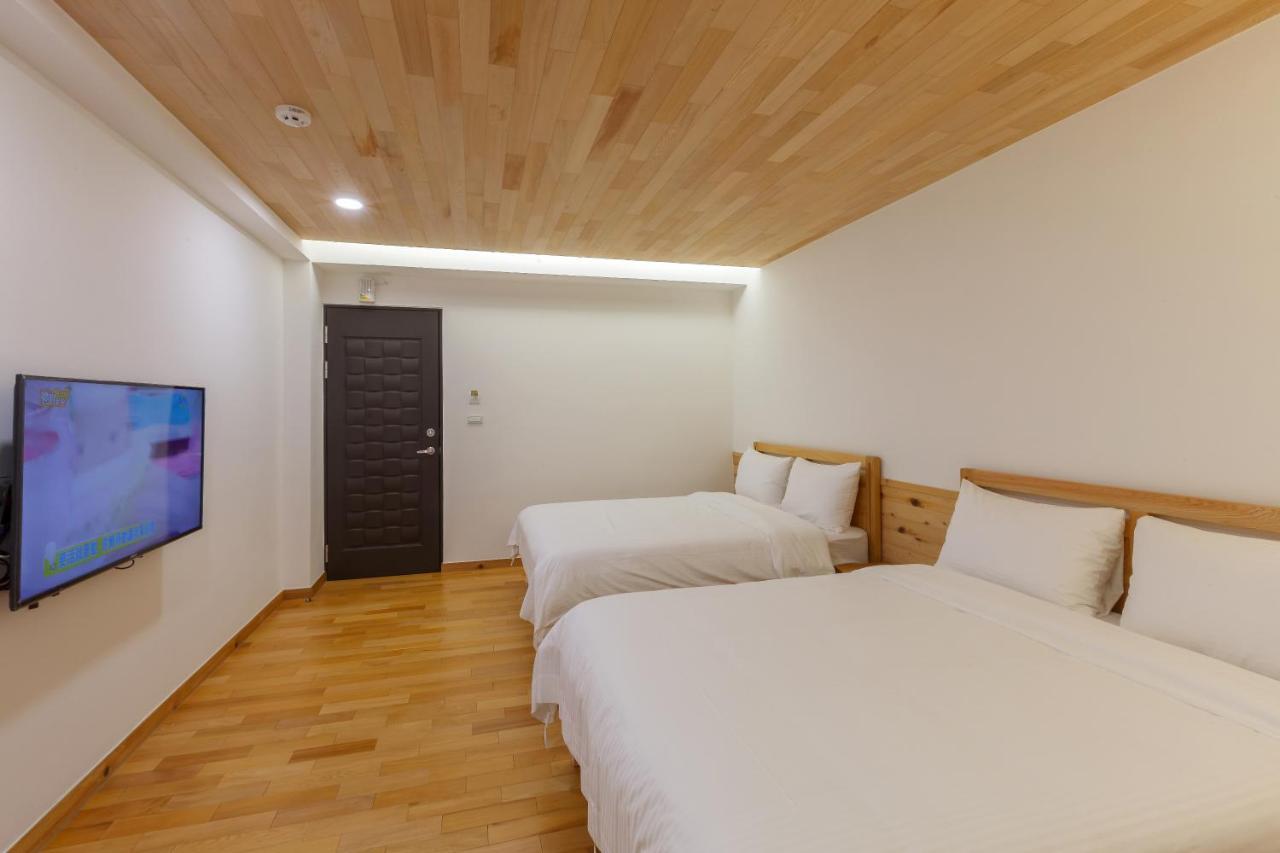 Hou Shan Ren Jia B&B Hall A Luye Exterior photo