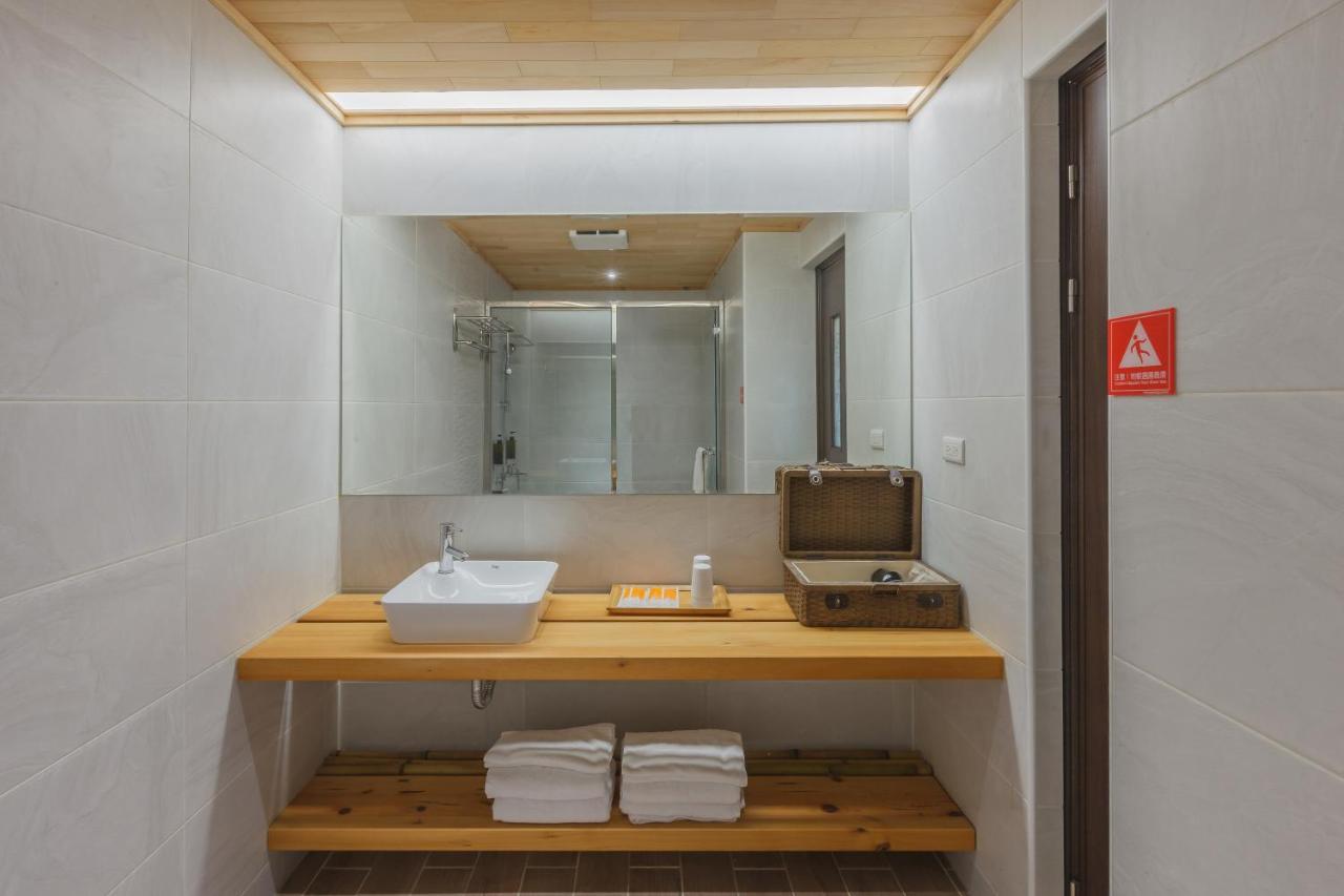 Hou Shan Ren Jia B&B Hall A Luye Exterior photo